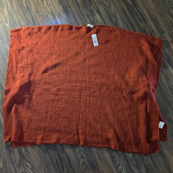 NEW YORK & COMPANY Boho Style Knit Sweater Vest/Poncho NWT/SIZE M - Picture 4 of 4